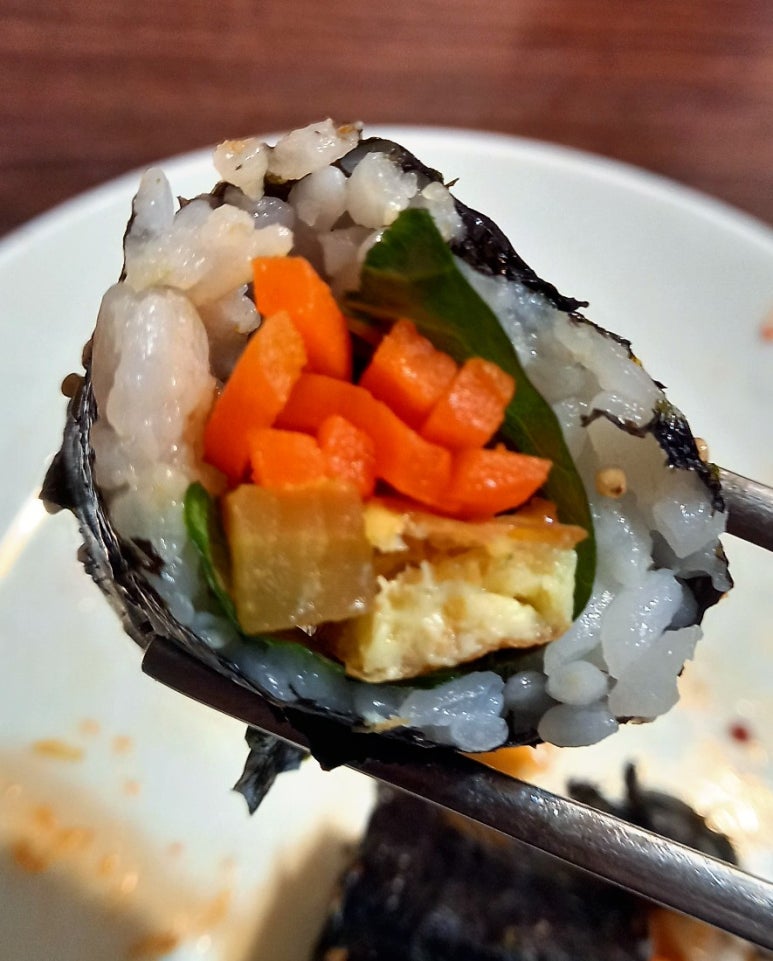 비비꼬마김밥 이미지