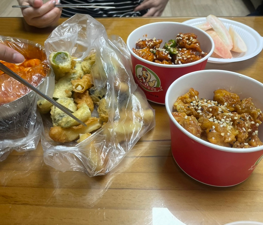 욱이네떡볶이 이미지