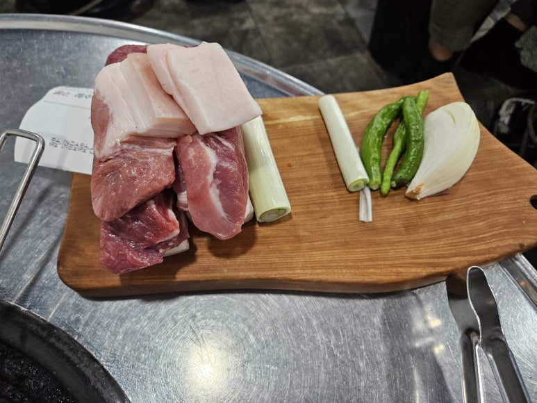 목동송식당먹고기 이미지