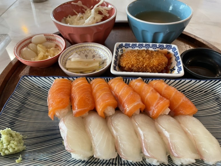 백초밥 이미지