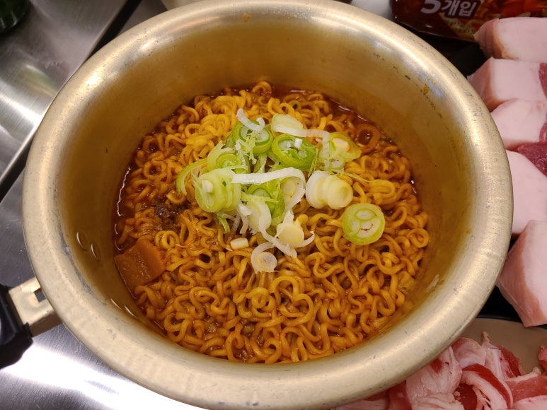 곱창폭식 이미지