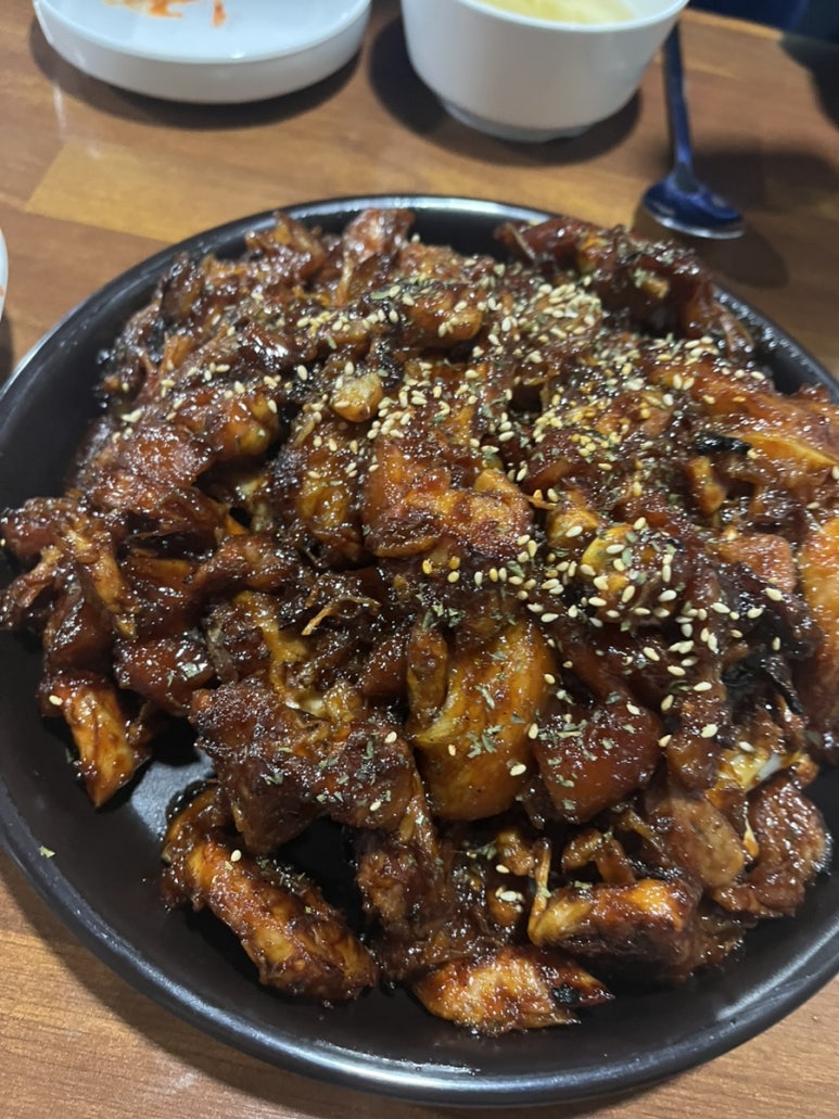 숯불구이족발 꾸이족 이미지