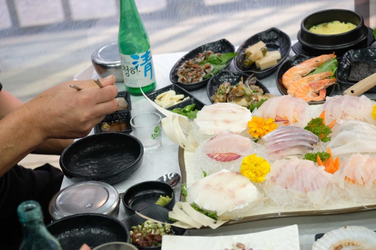 짠하고회뜰날 이미지