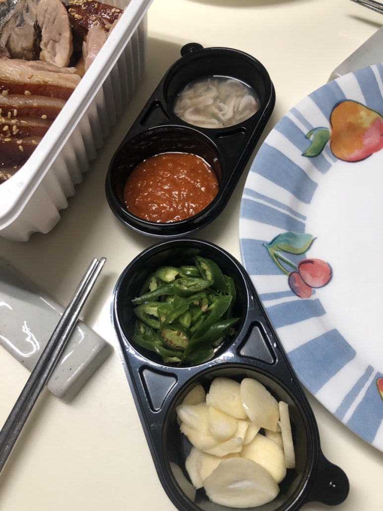 경이로운족발 이미지