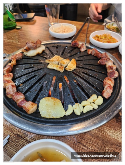 까치생숯불구이 이미지
