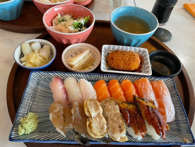 백초밥 이미지