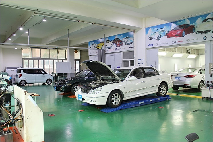 비전자동차정비 이미지