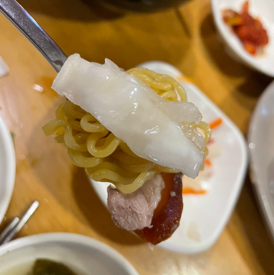 서남시장김실장왕족발 이미지
