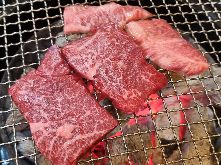 착한참숯한우 이미지