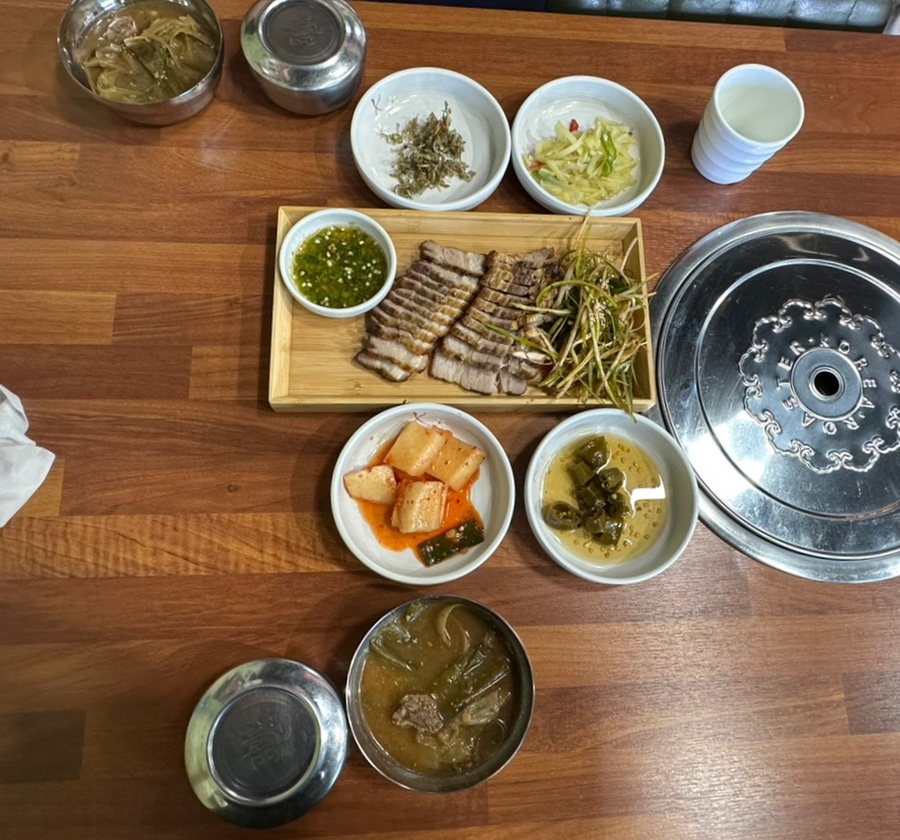 돈섬숯불바비큐 이미지