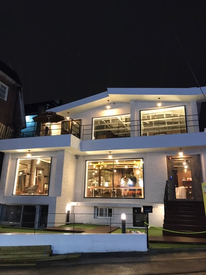 에이컨셉 구의점 이미지