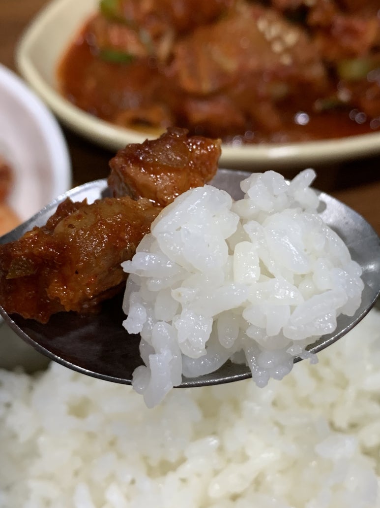 밥향기한식뷔페 이미지