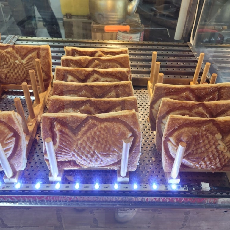 강릉크로와상붕어빵 이미지