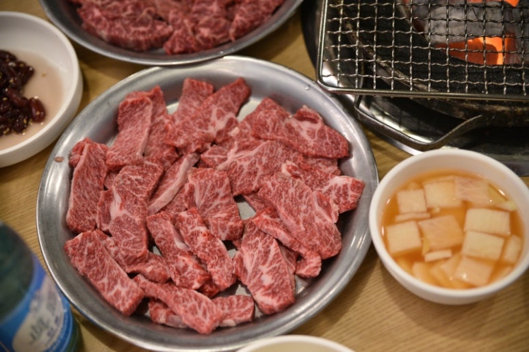 성인숯불갈비 이미지