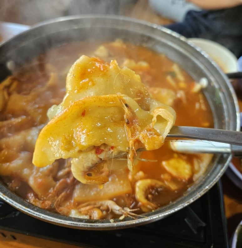 민물새우탕손수제비 이미지