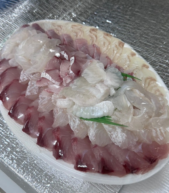석이횟집 이미지