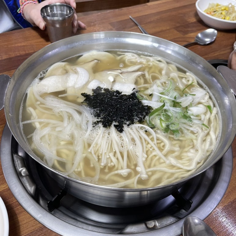 장언니손만두 이미지