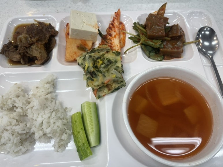 웰스푸드뷔페 이미지