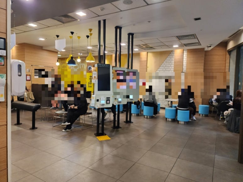 맥도날드신도림디큐브 이미지