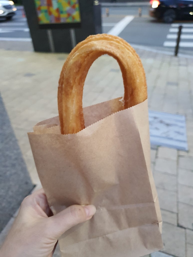 명품츄러스 이미지