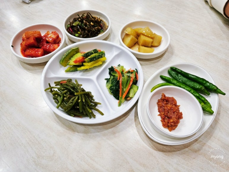 옥돌아구찜 이미지