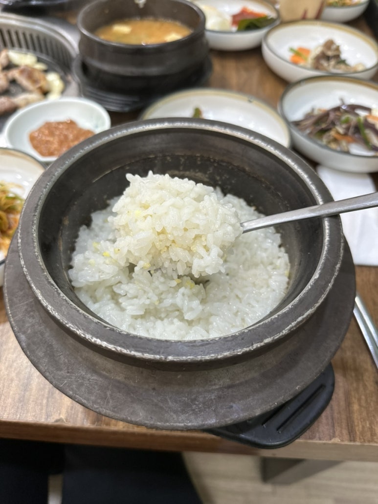 산촌쌈밥 이미지