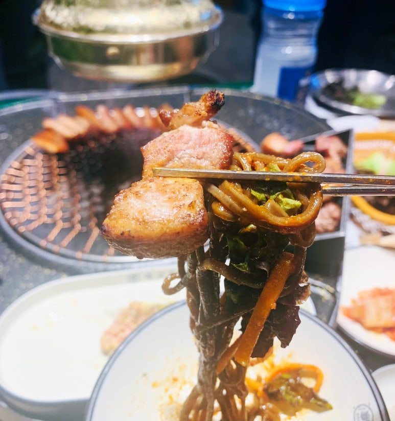 육고봉시흥능곡역점 이미지