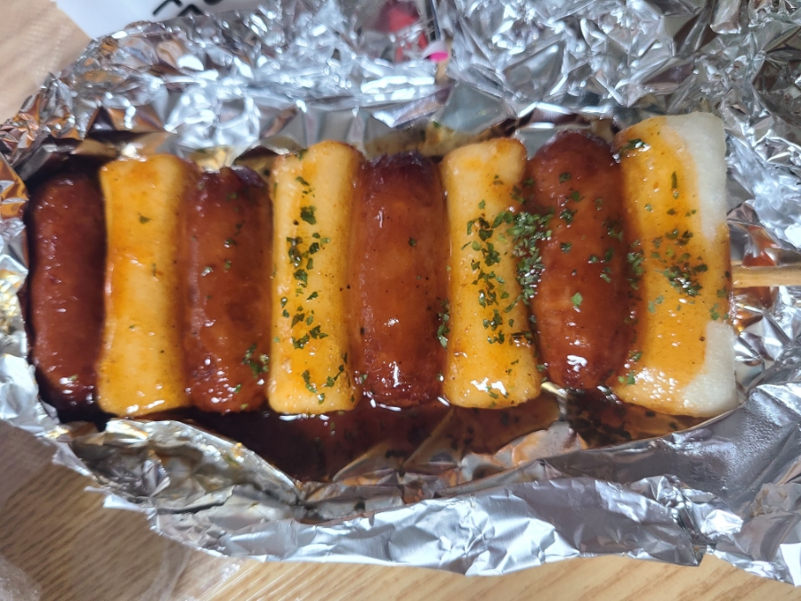 칠성닭꼬치 이미지