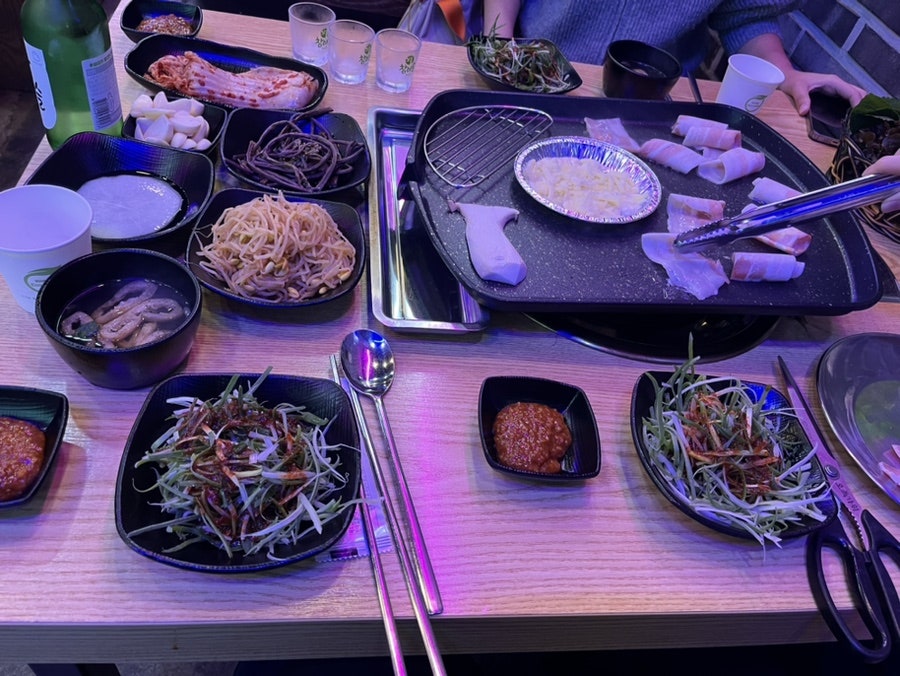 부엉이대패삼겹살 이미지