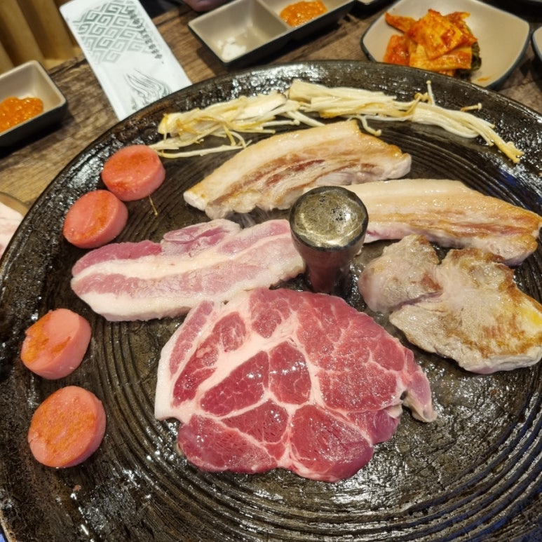 금솥 이미지