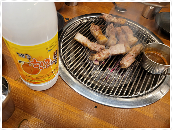 까망돼지 이미지