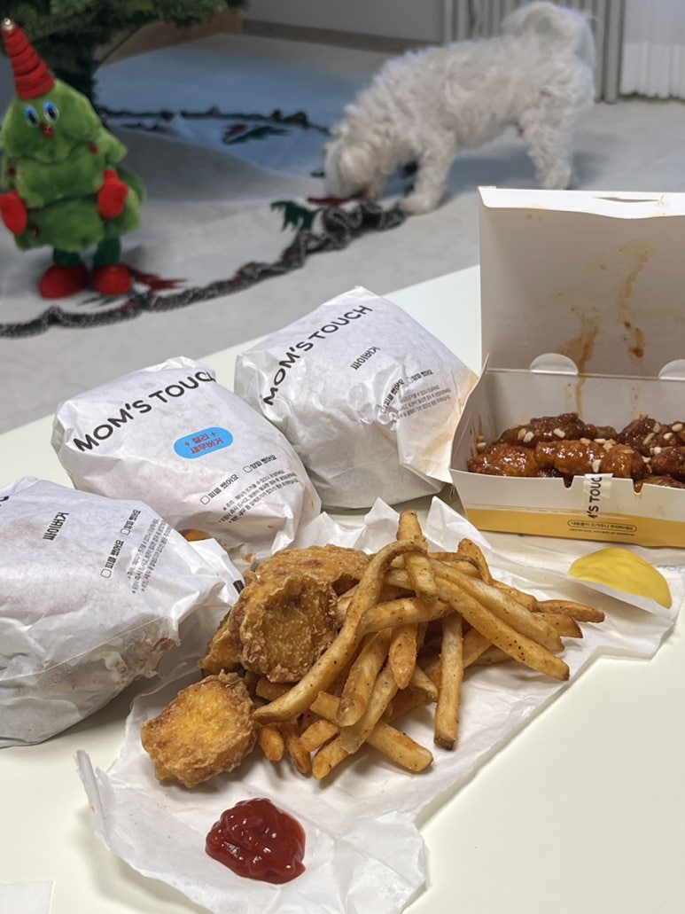 맘스터치화성남양점 이미지