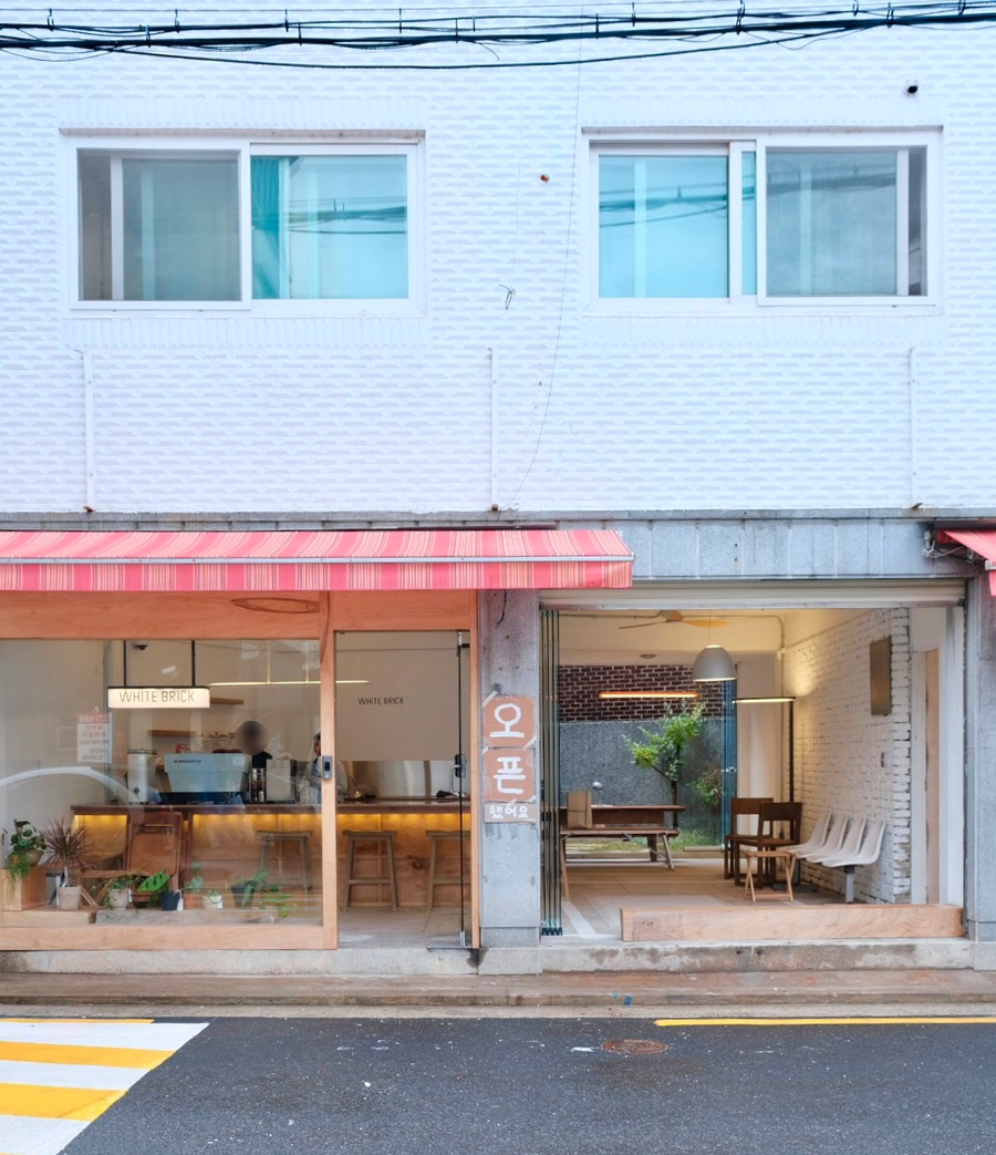 화이트브릭(WHITE BRICK) 이미지