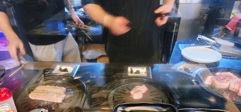 장인참숯바베큐 이미지