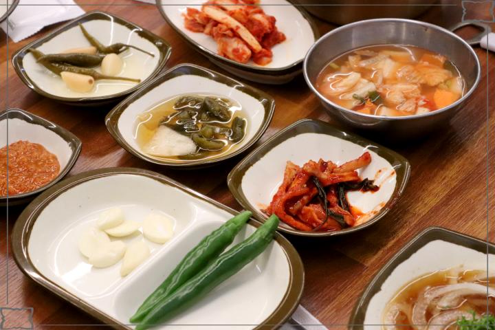 한우투뿔육사시미 이미지