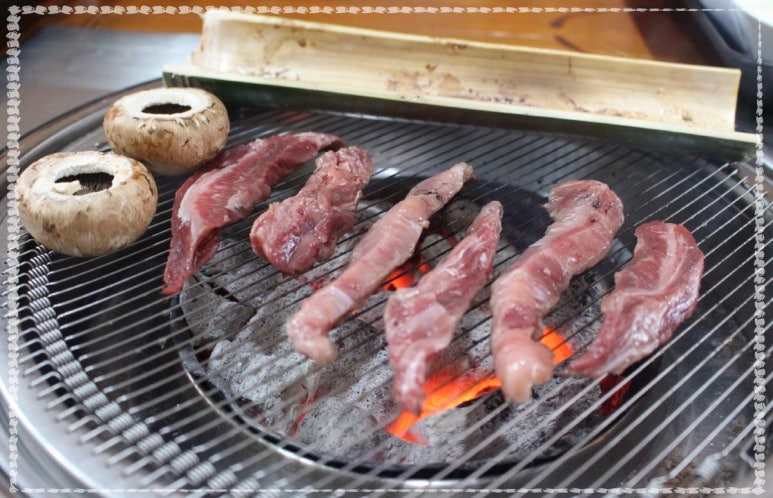 명품한우암소숯불 이미지