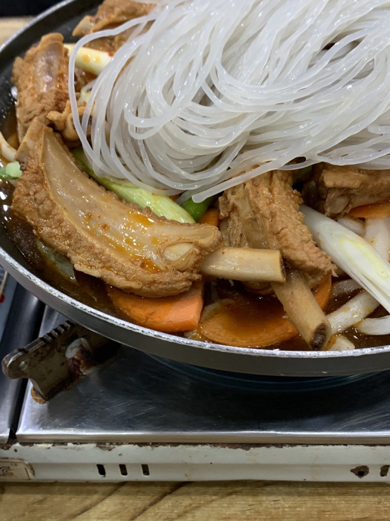 조선돼지 이미지