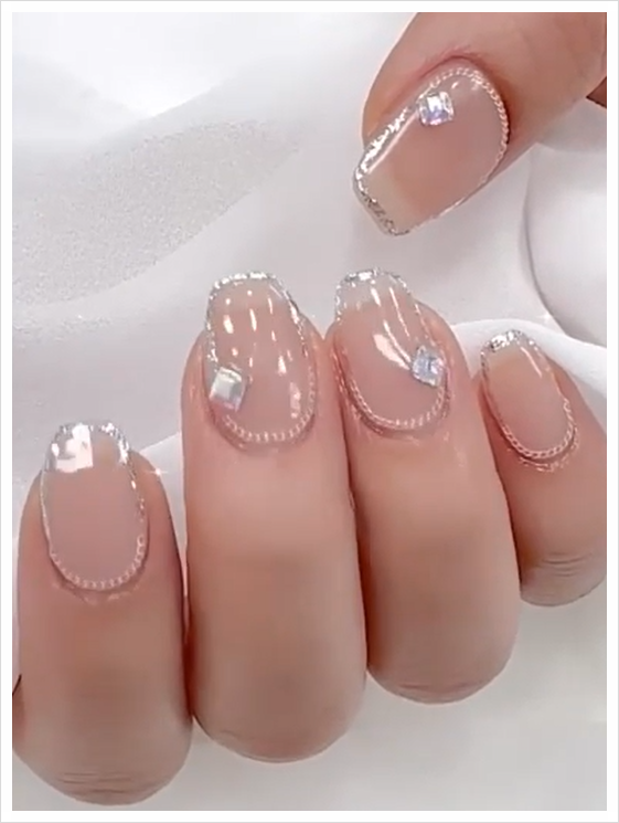 여시네일 이미지