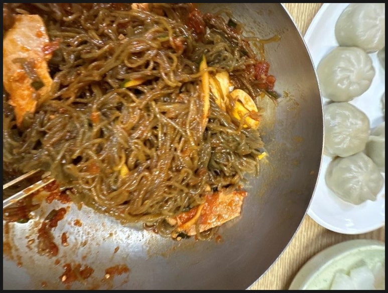 전통밀면 이미지
