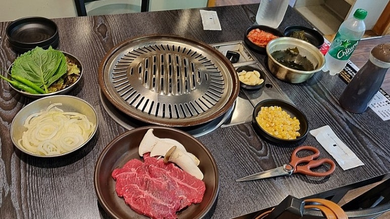 공룡고기시즌2시화점 이미지