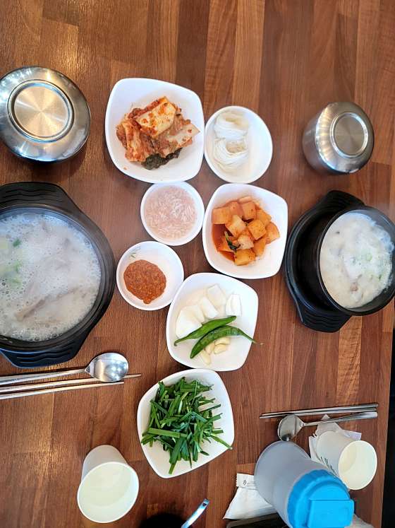 복돼지국밥 이미지