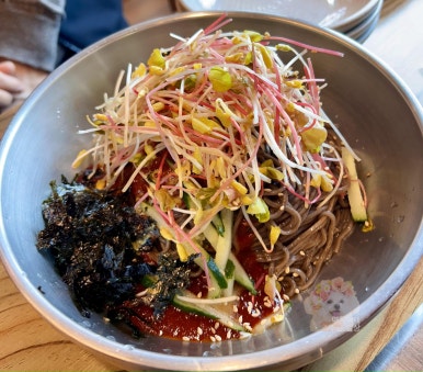 본가중앙탑막국수 이미지