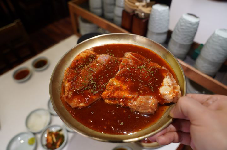 우뚝화로구이 이미지