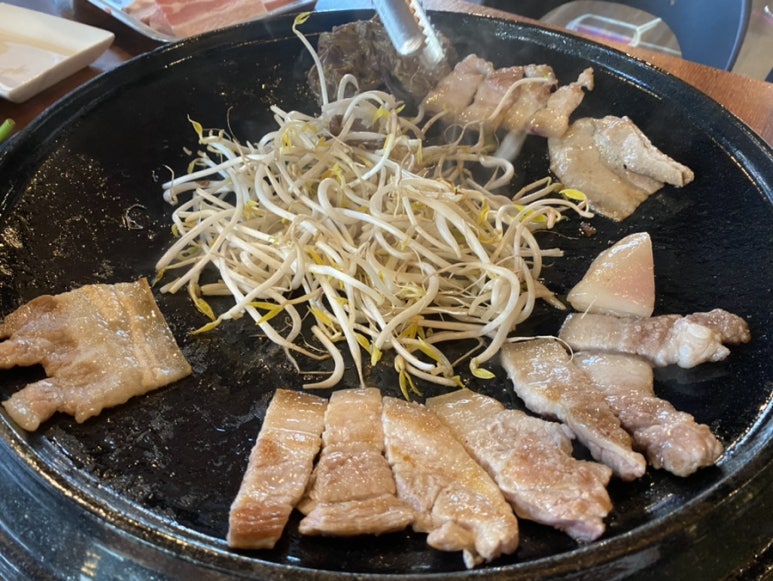 노형돈뚜껑 이미지