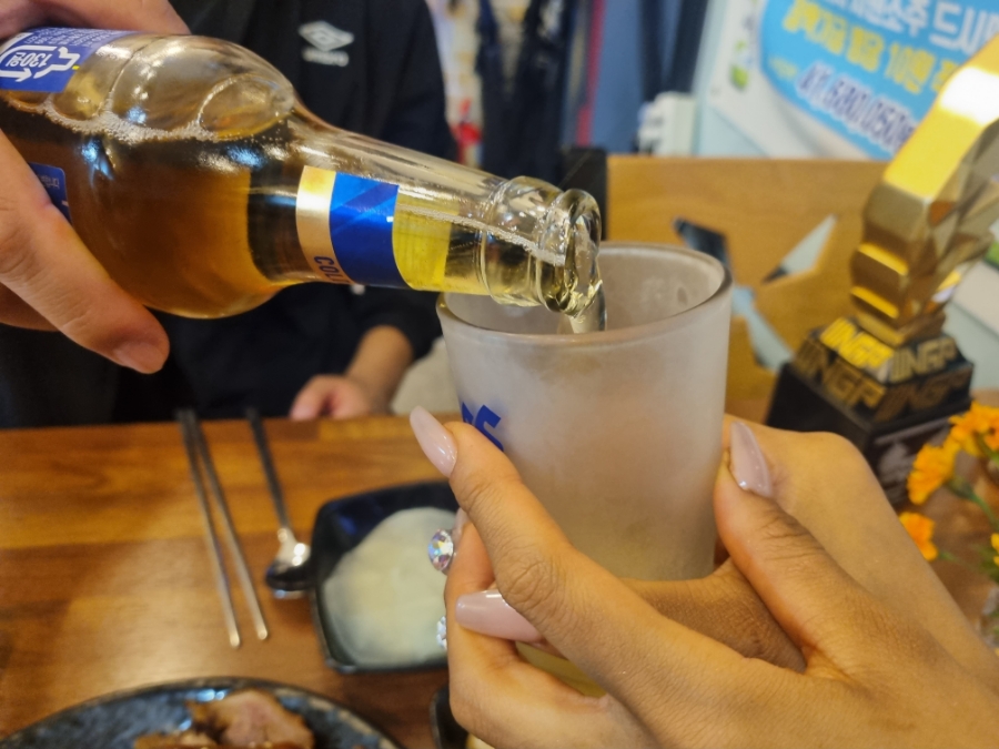 사또통족발 이미지