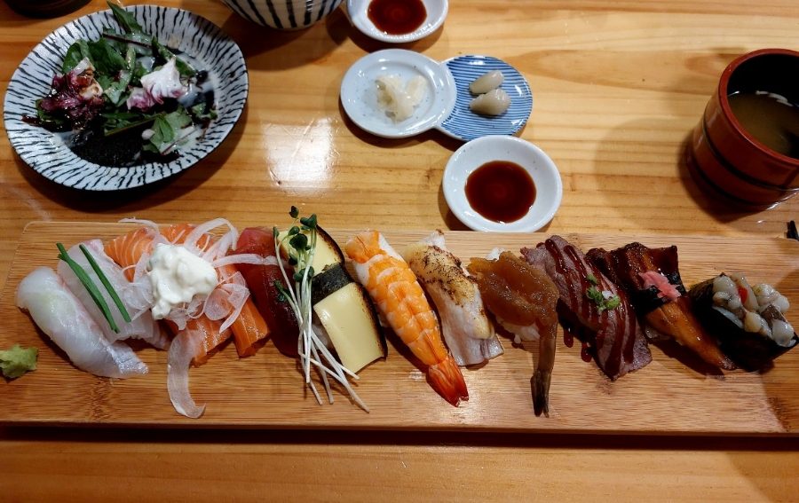 스시로지 이미지