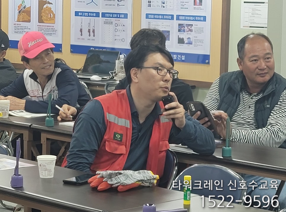 창원크레인 이미지