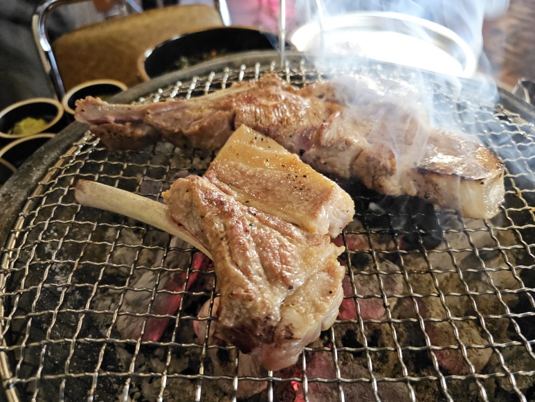 참숯화로구이 이미지