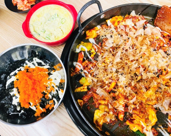 유가네닭갈비 서면점 이미지