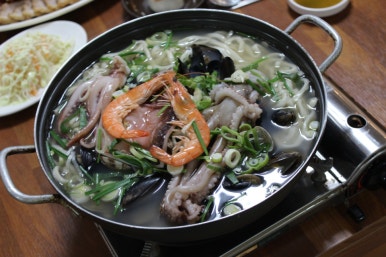 친구네칼국수 이미지